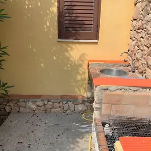 https://villa-maveda-un-dammuso-immerso-nel-verde.sicilyhotelsitaly.net