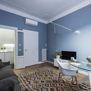 Zebra Rosso Appartement Milan