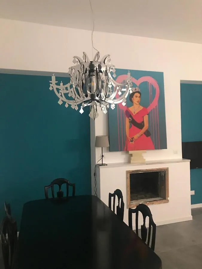 Alla Casa Di Gio Milan